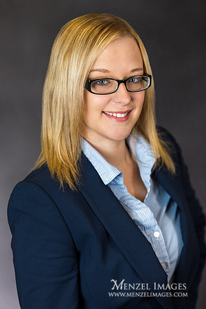 D68P6096-Web Holly Portrait (glasses)